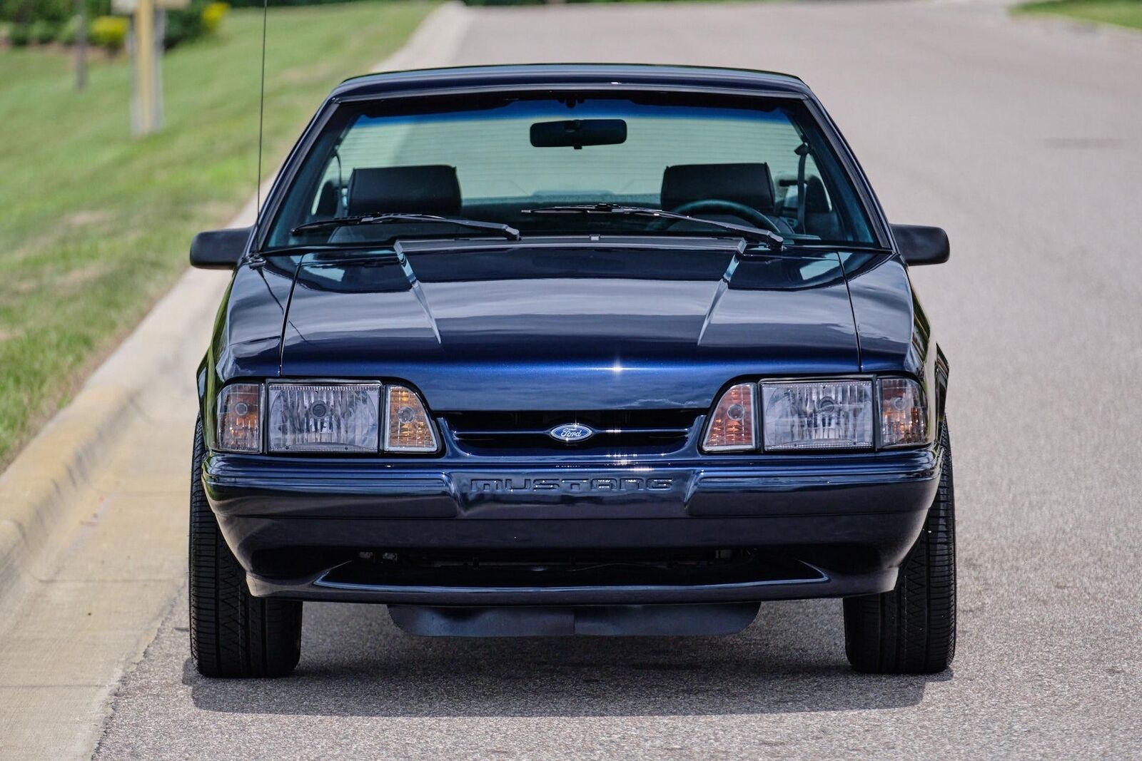 Ford-Mustang-1991-9