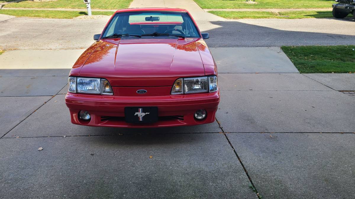 Ford-Mustang-1993-1