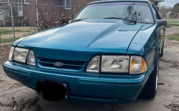 Ford-Mustang-1993-2