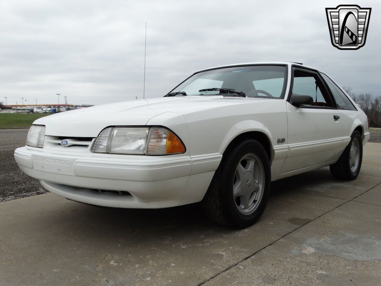 Ford-Mustang-1993-3