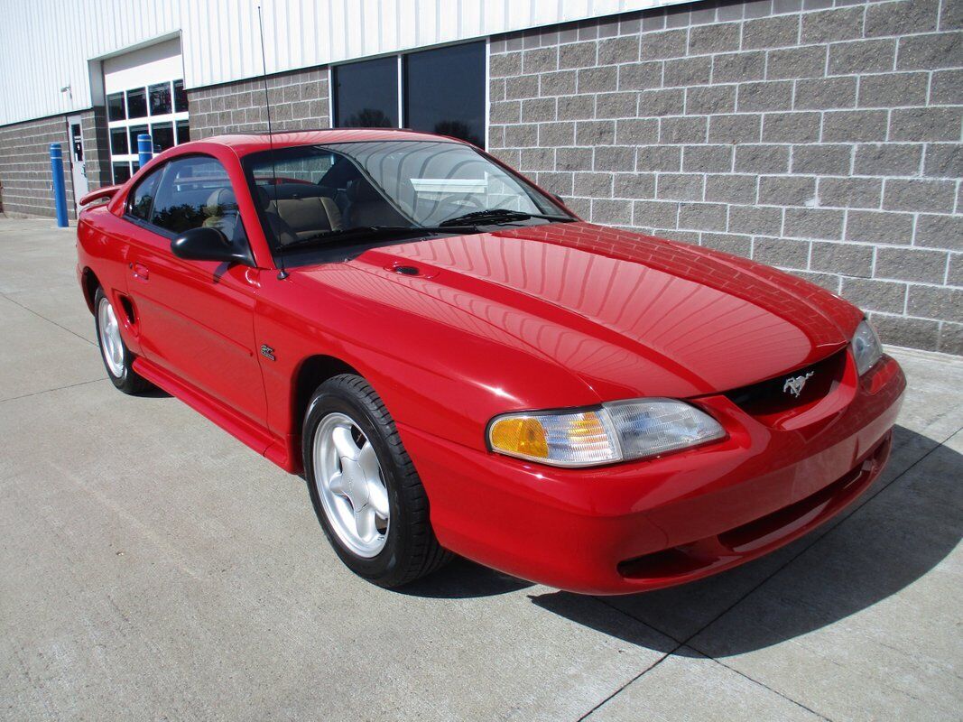 Ford-Mustang-1995-2