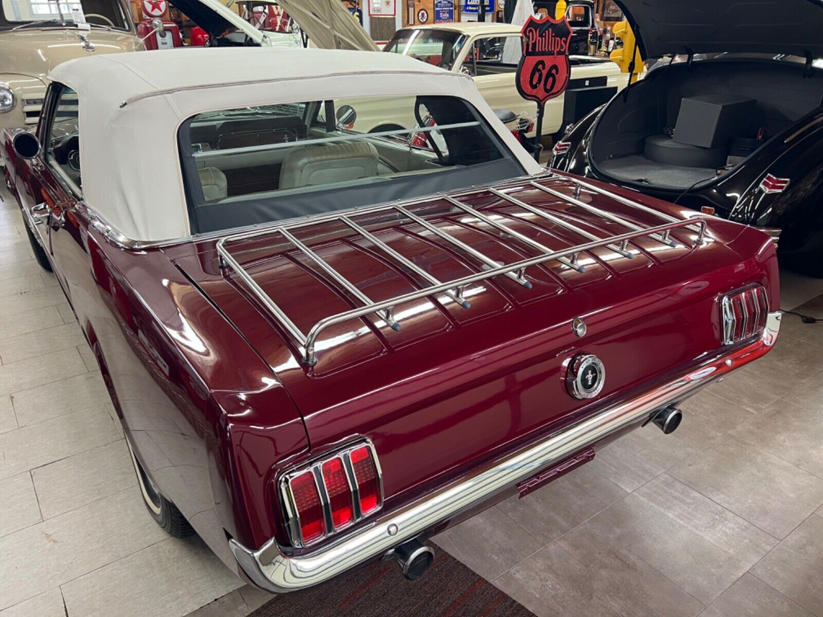 Ford-Mustang-Cabriolet-1965-12