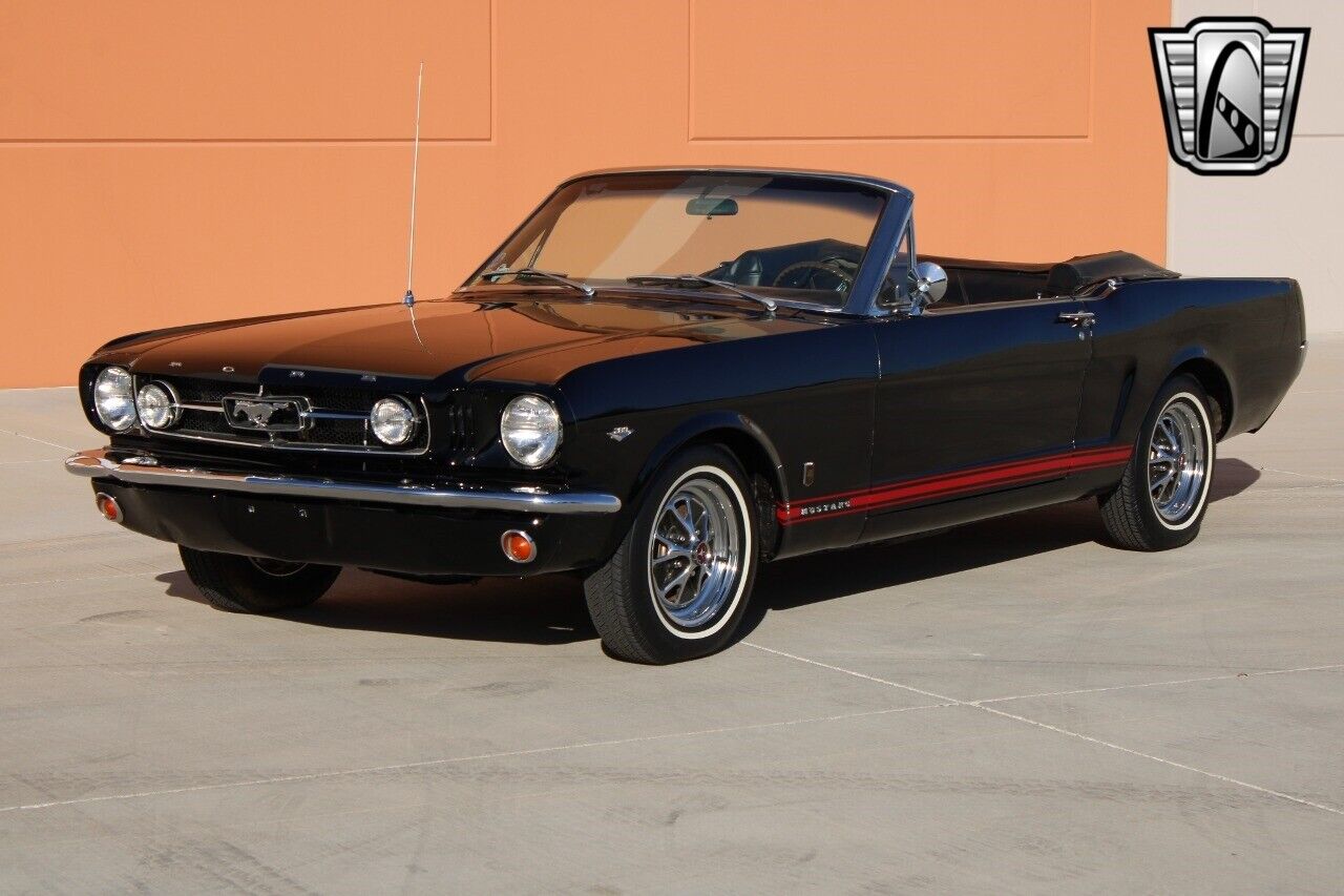 Ford-Mustang-Cabriolet-1965-2