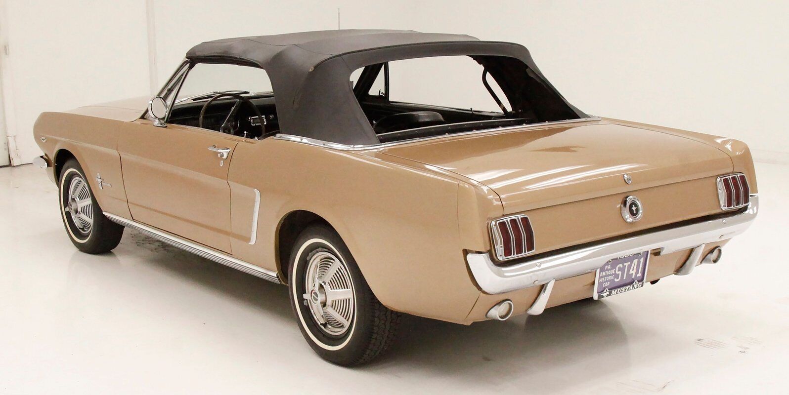 Ford-Mustang-Cabriolet-1965-4