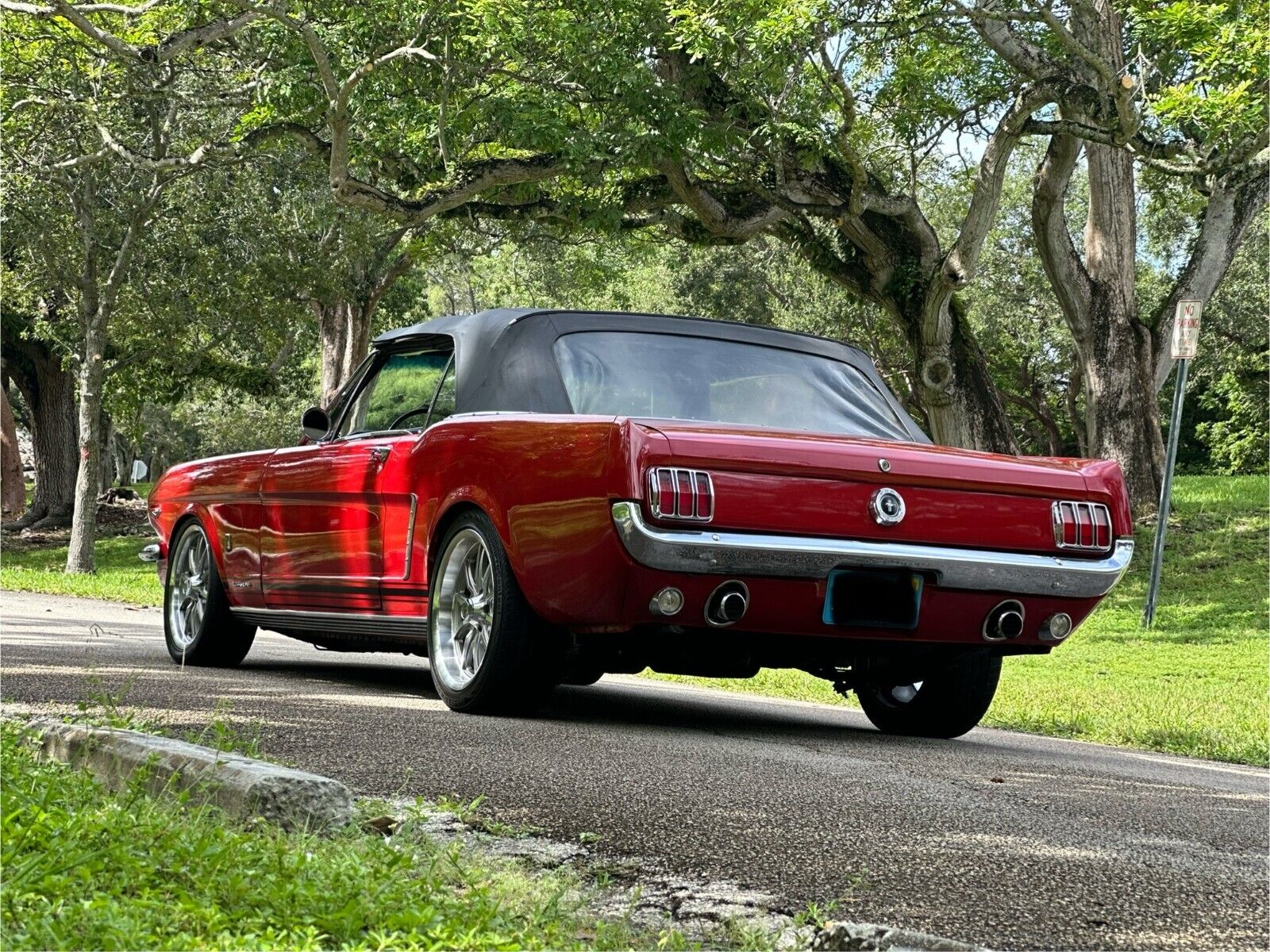 Ford-Mustang-Cabriolet-1965-5