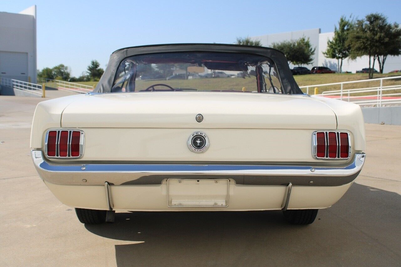 Ford-Mustang-Cabriolet-1965-5