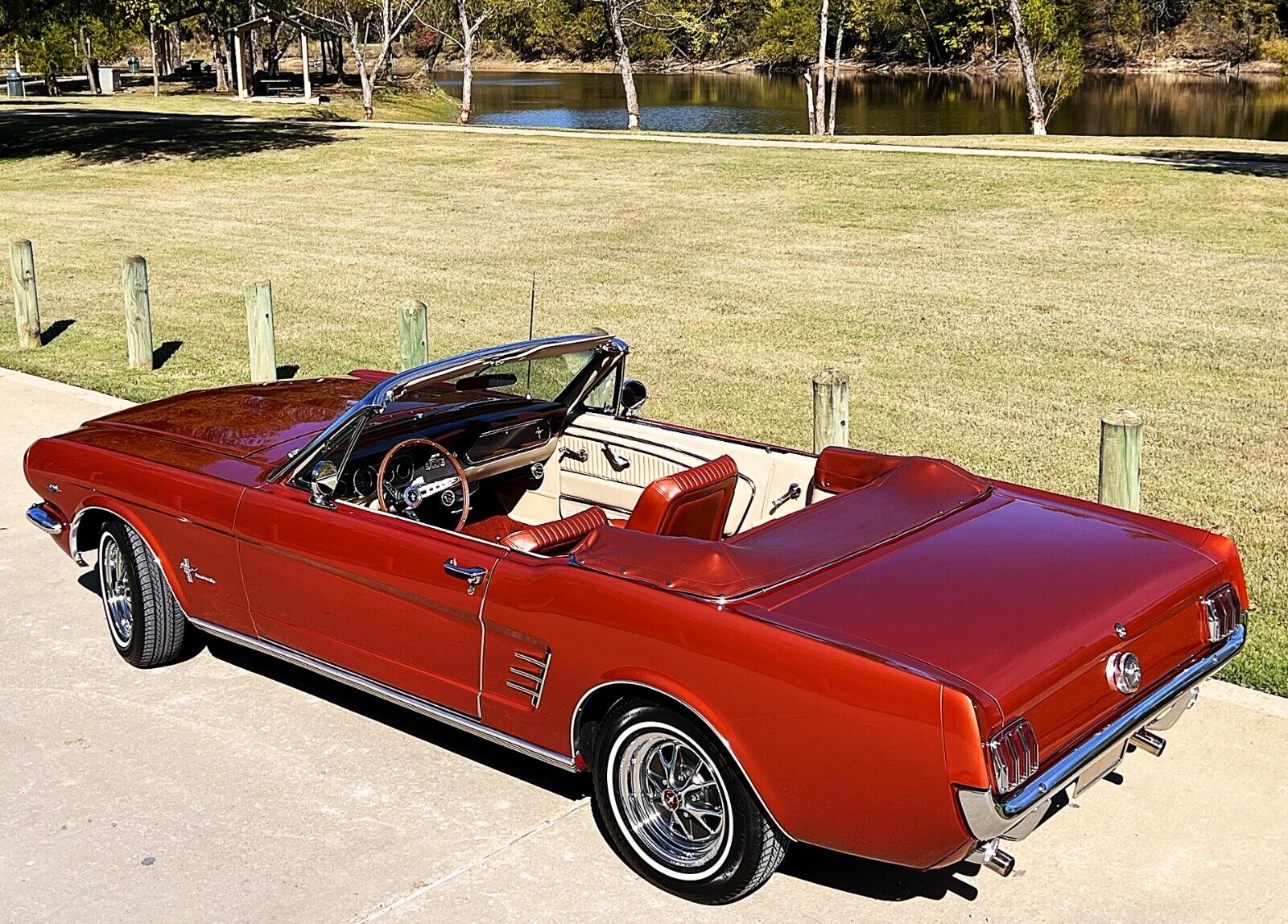 Ford-Mustang-Cabriolet-1966-11