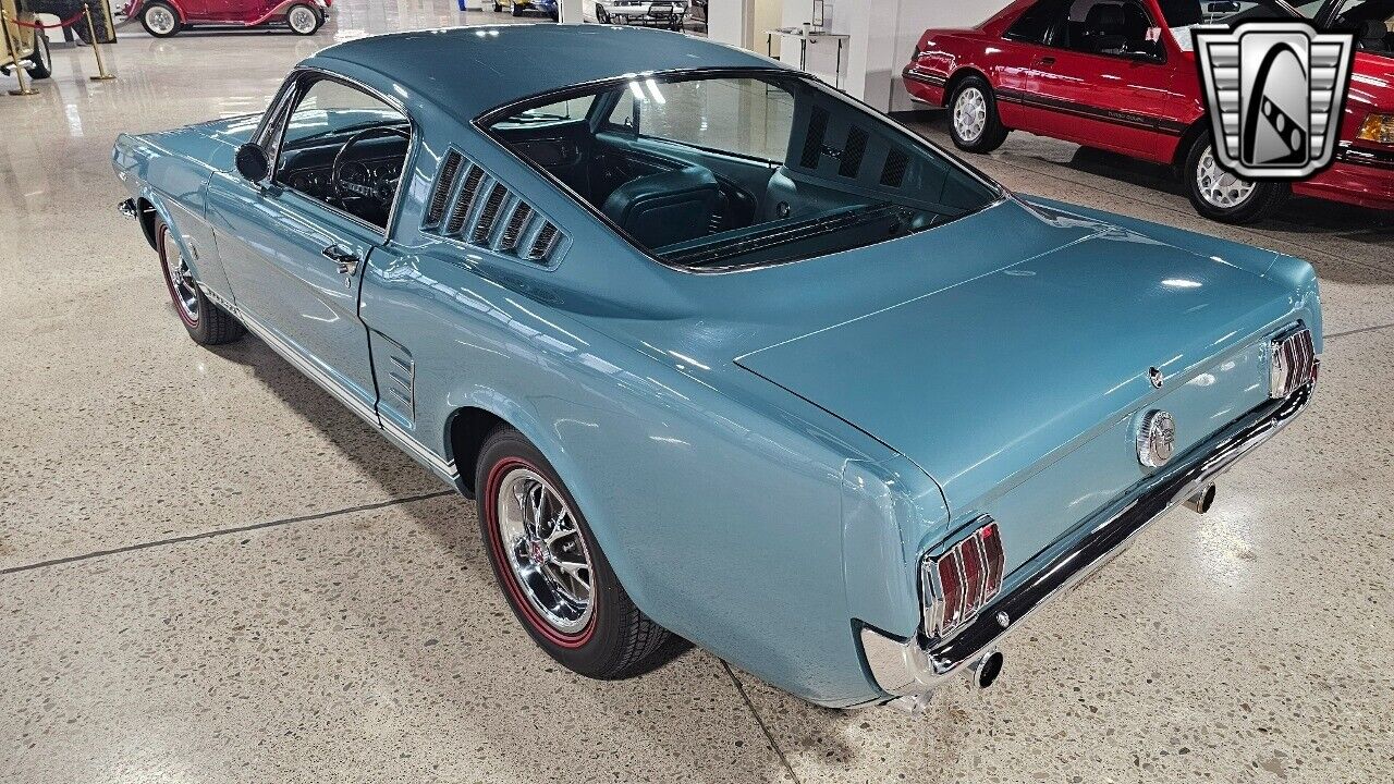 Ford-Mustang-Cabriolet-1966-3