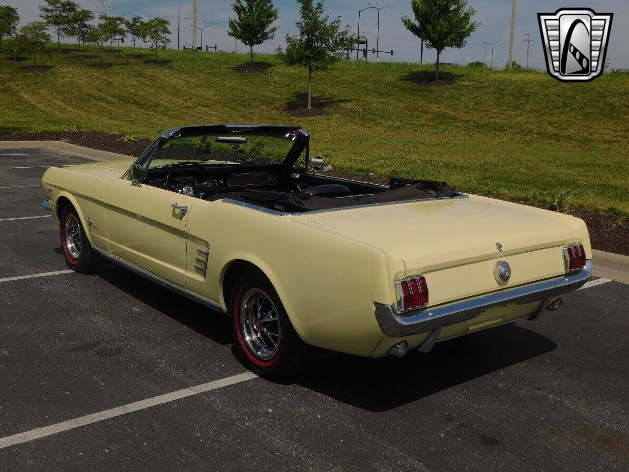 Ford-Mustang-Cabriolet-1966-3