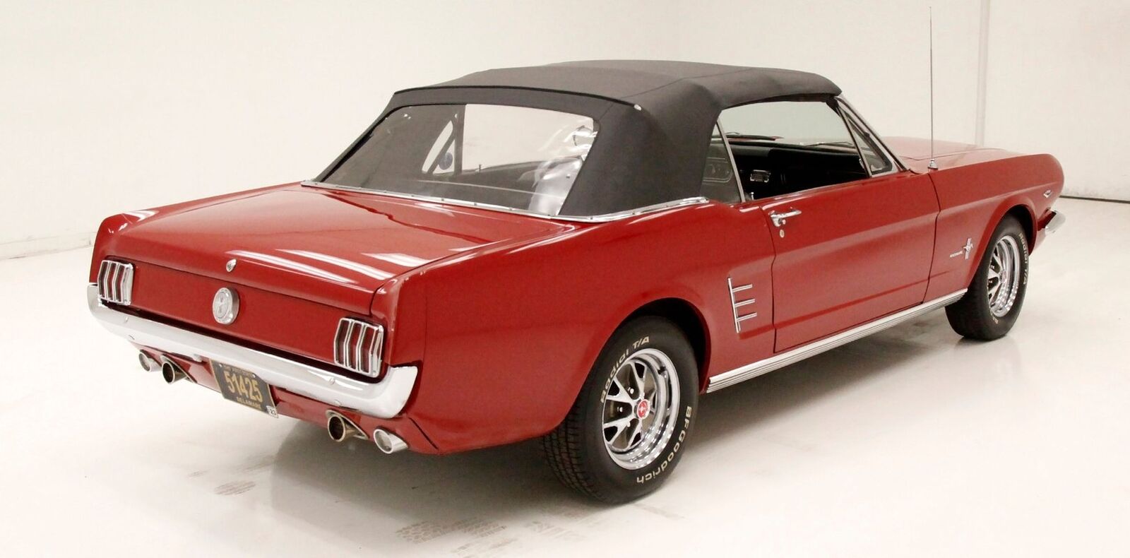 Ford-Mustang-Cabriolet-1966-7