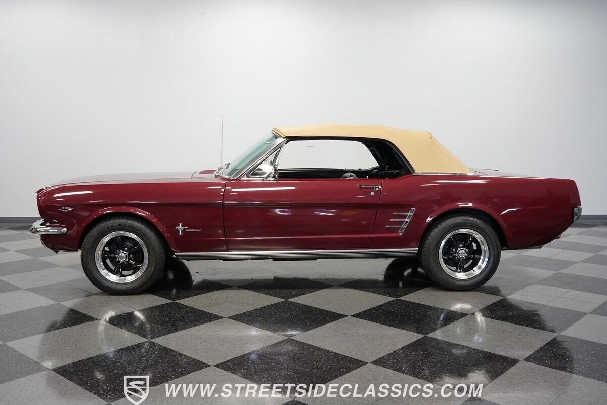 Ford-Mustang-Cabriolet-1966-7