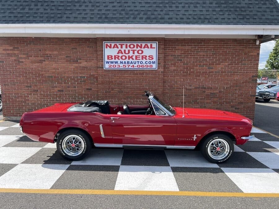 Ford-Mustang-Cabriolet-1967-2