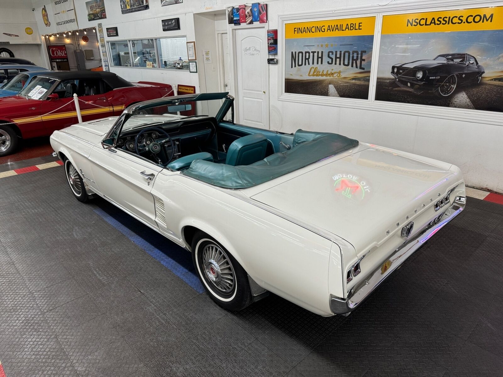 Ford-Mustang-Cabriolet-1967-2