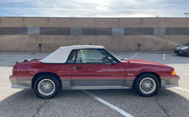 Ford-Mustang-Cabriolet-1987-6