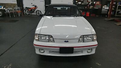 Ford-Mustang-Cabriolet-1988-1