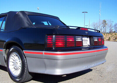 Ford-Mustang-Cabriolet-1989-21