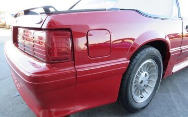 Ford-Mustang-Cabriolet-1989-23