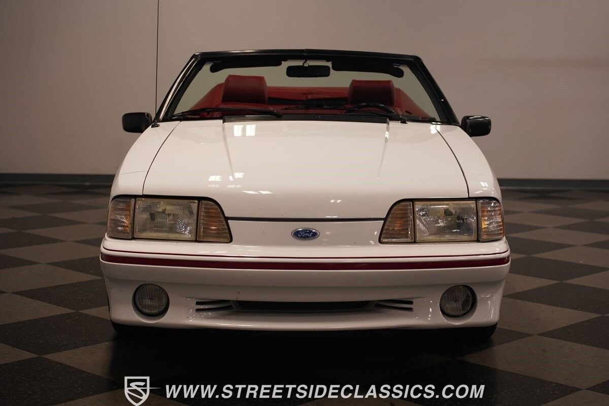 Ford-Mustang-Cabriolet-1989-5