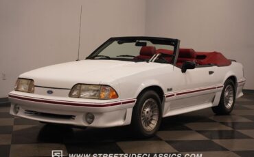 Ford-Mustang-Cabriolet-1989-6