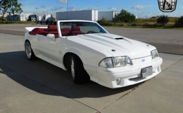 Ford-Mustang-Cabriolet-1989-6