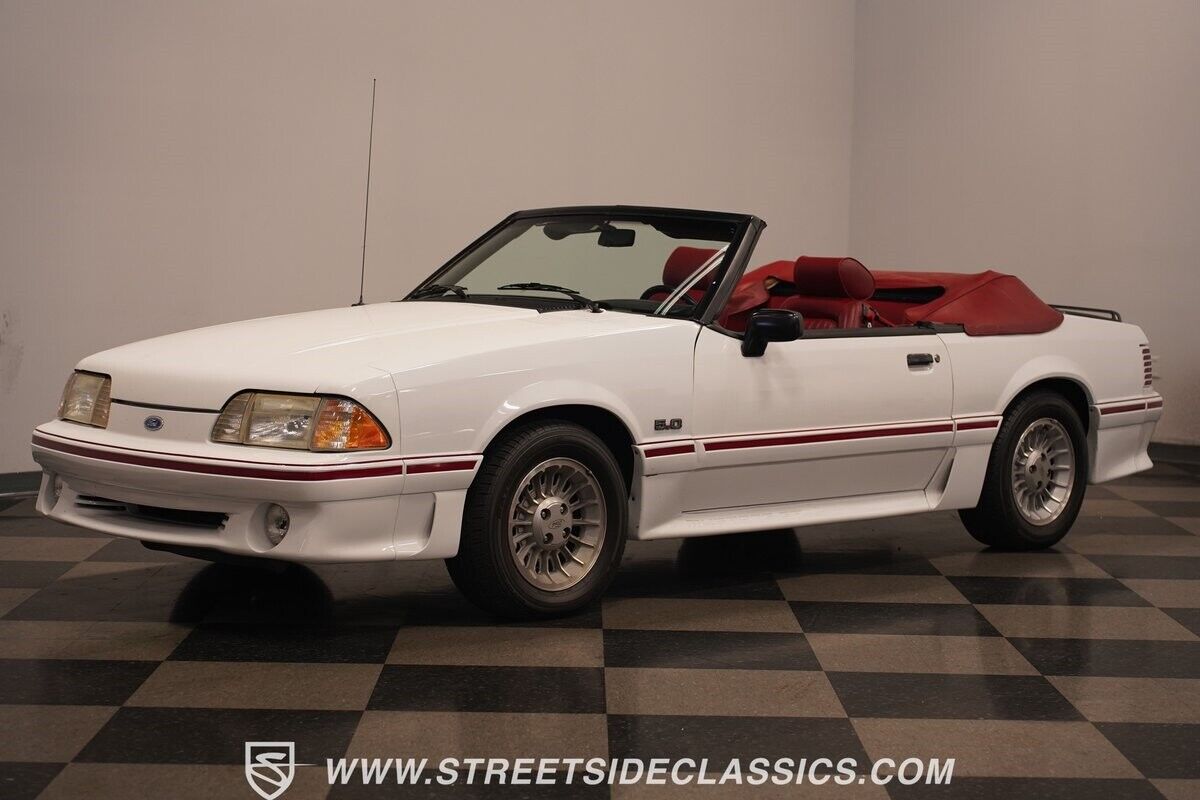 Ford-Mustang-Cabriolet-1989-7