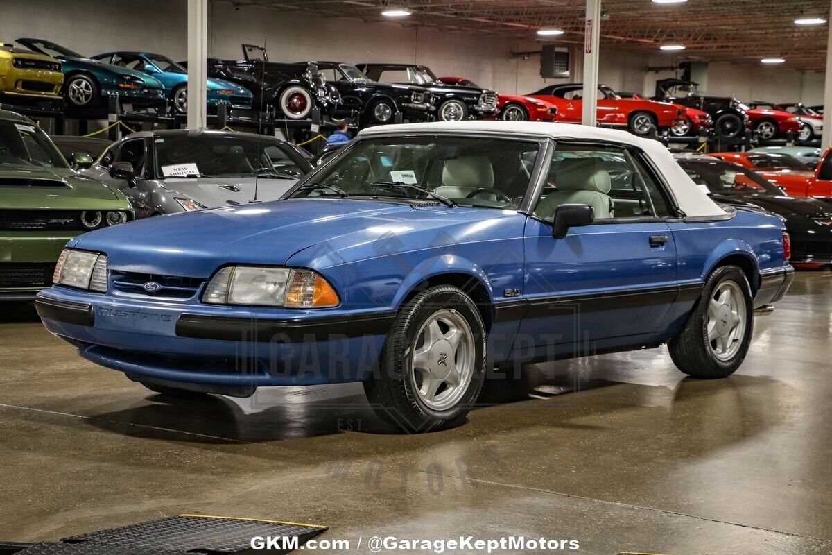 Ford-Mustang-Cabriolet-1989-8