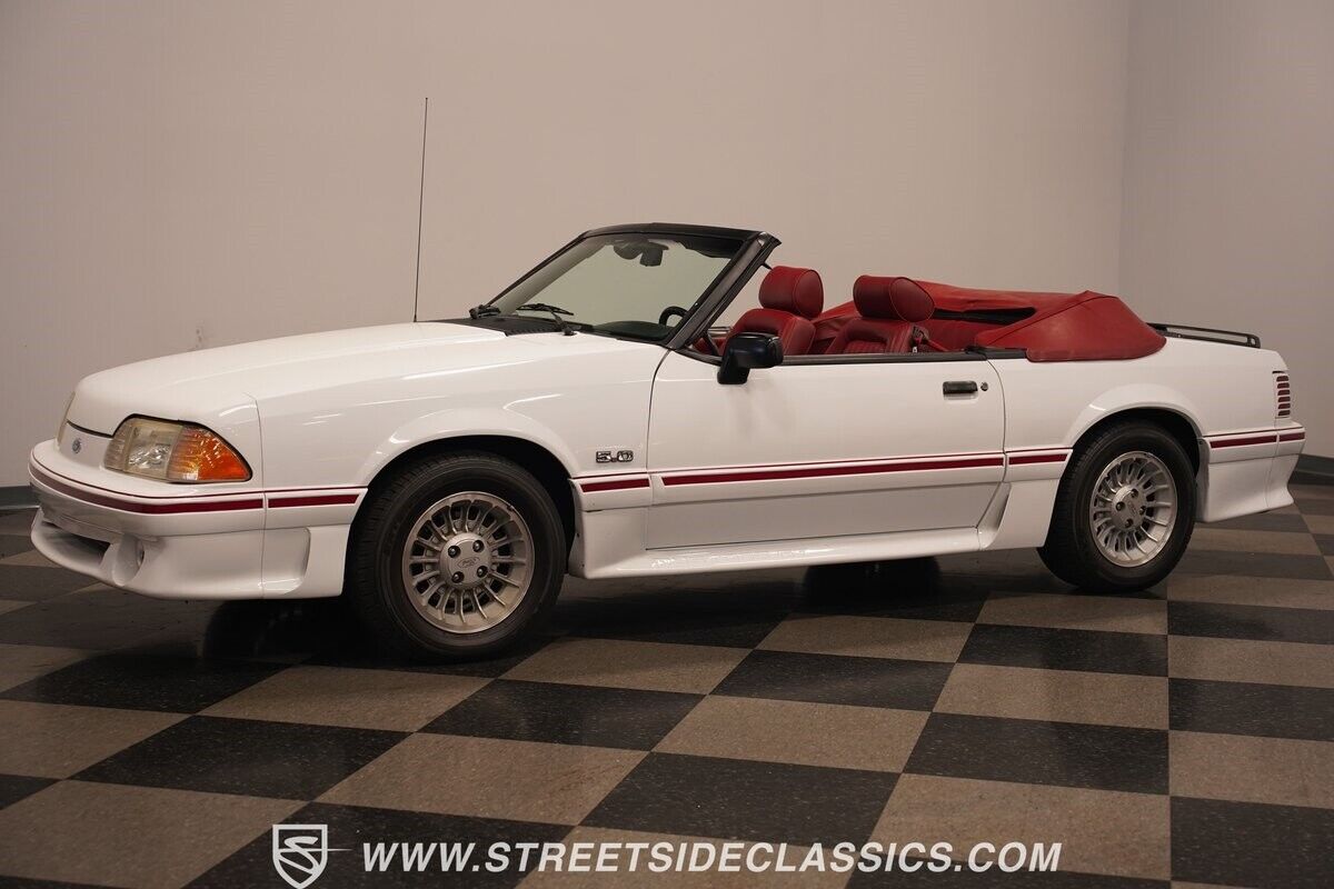 Ford-Mustang-Cabriolet-1989-8