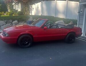 Ford-Mustang-Cabriolet-1990-1