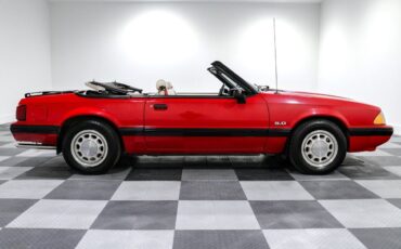 Ford-Mustang-Cabriolet-1990-11