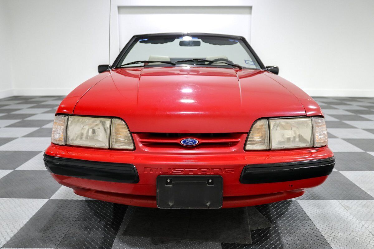 Ford-Mustang-Cabriolet-1990-2