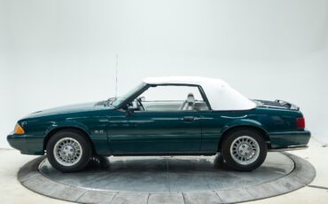 Ford-Mustang-Cabriolet-1990-2