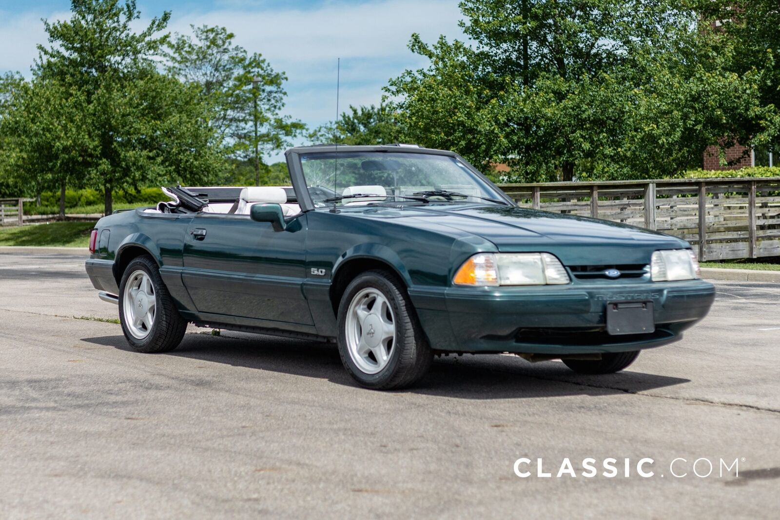 Ford-Mustang-Cabriolet-1990-2