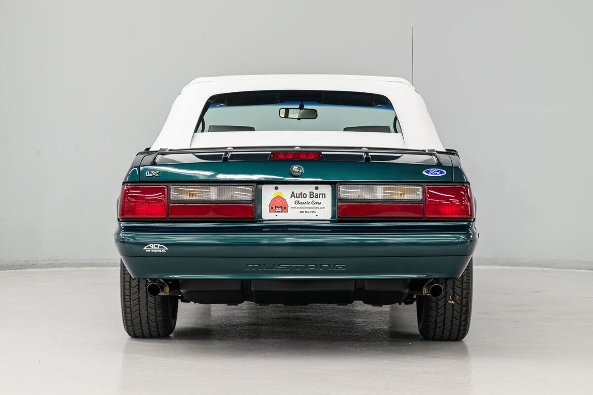 Ford-Mustang-Cabriolet-1990-5