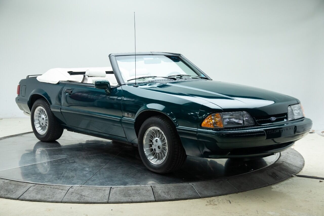 Ford-Mustang-Cabriolet-1990-5