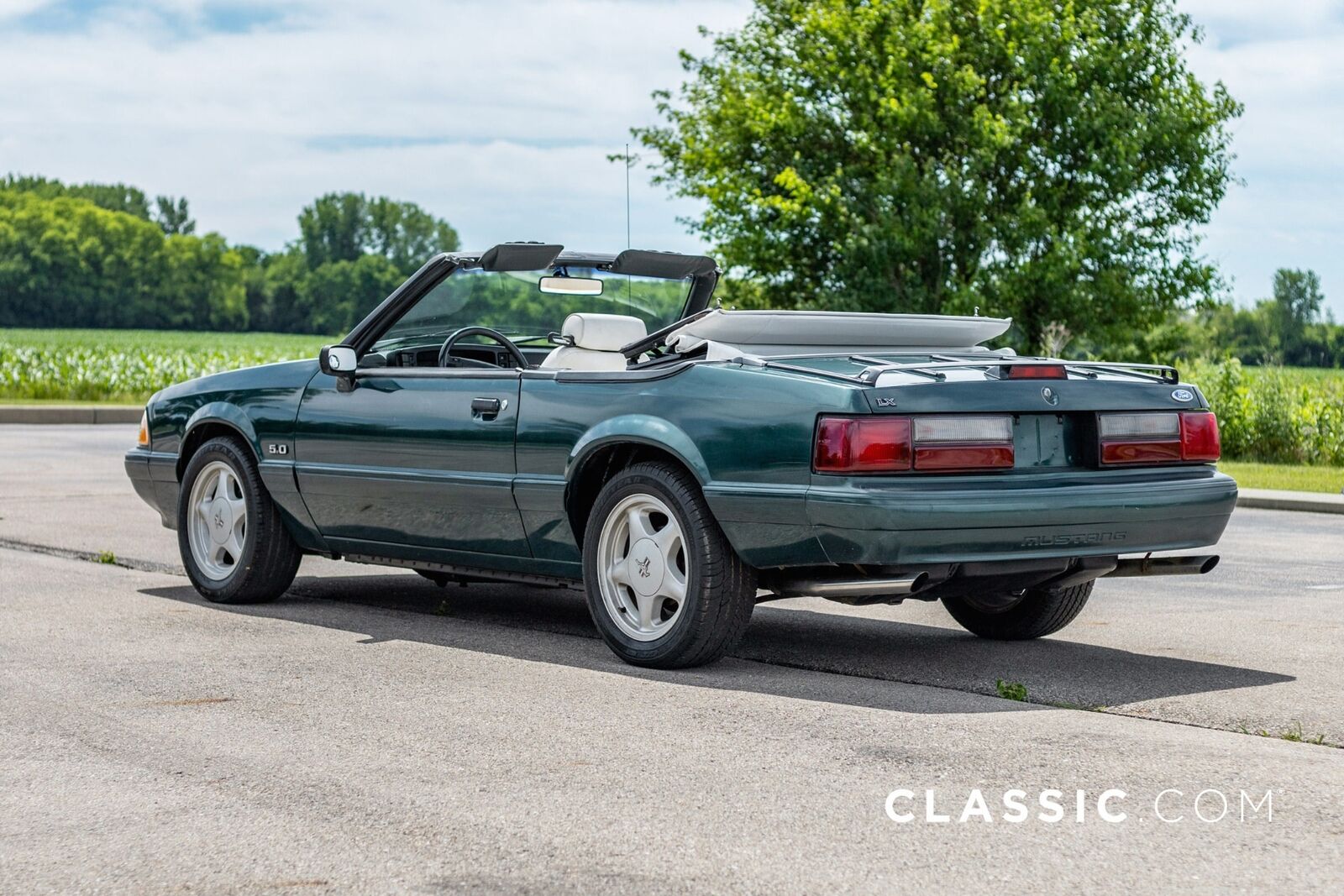 Ford-Mustang-Cabriolet-1990-6