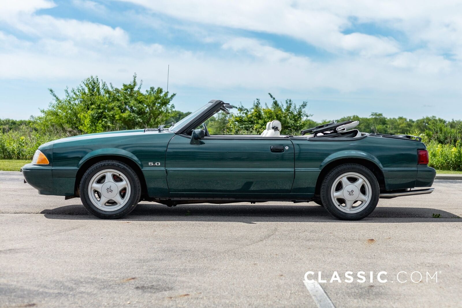 Ford-Mustang-Cabriolet-1990-7