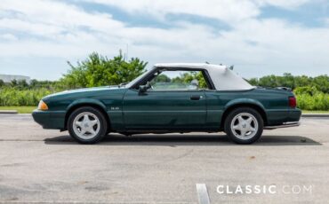 Ford-Mustang-Cabriolet-1990-8