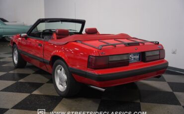 Ford-Mustang-Cabriolet-1991-11