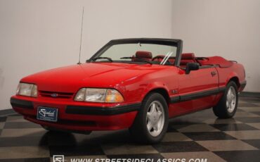 Ford-Mustang-Cabriolet-1991-5