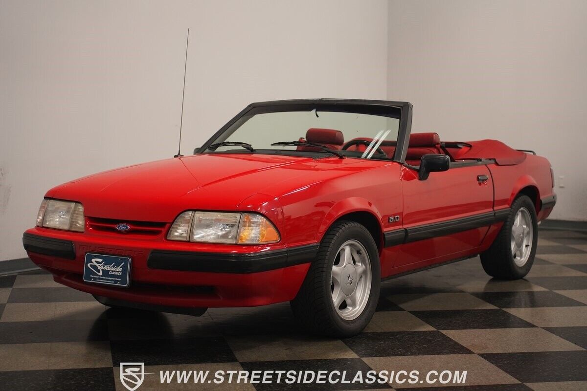 Ford-Mustang-Cabriolet-1991-5