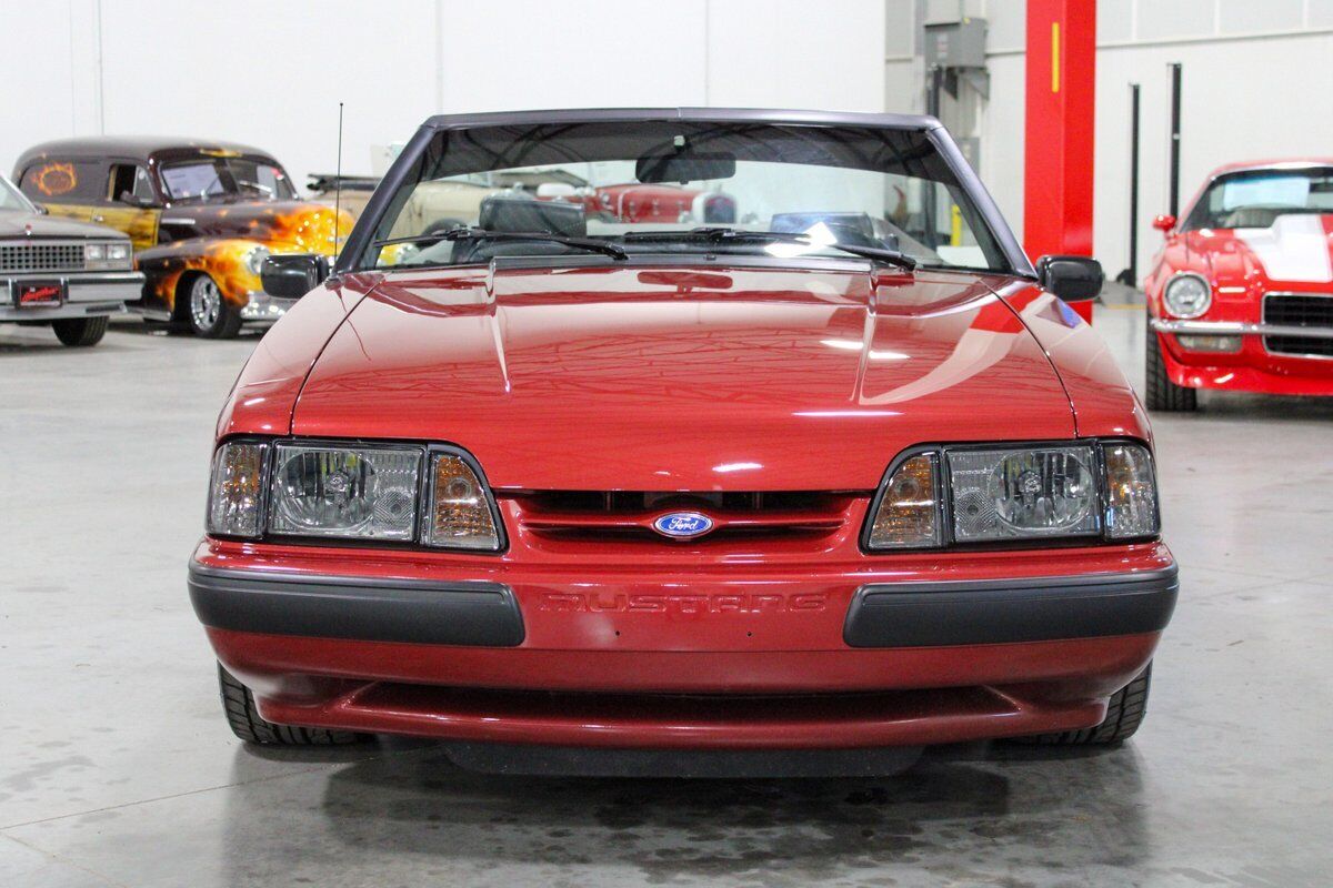 Ford-Mustang-Cabriolet-1991-7