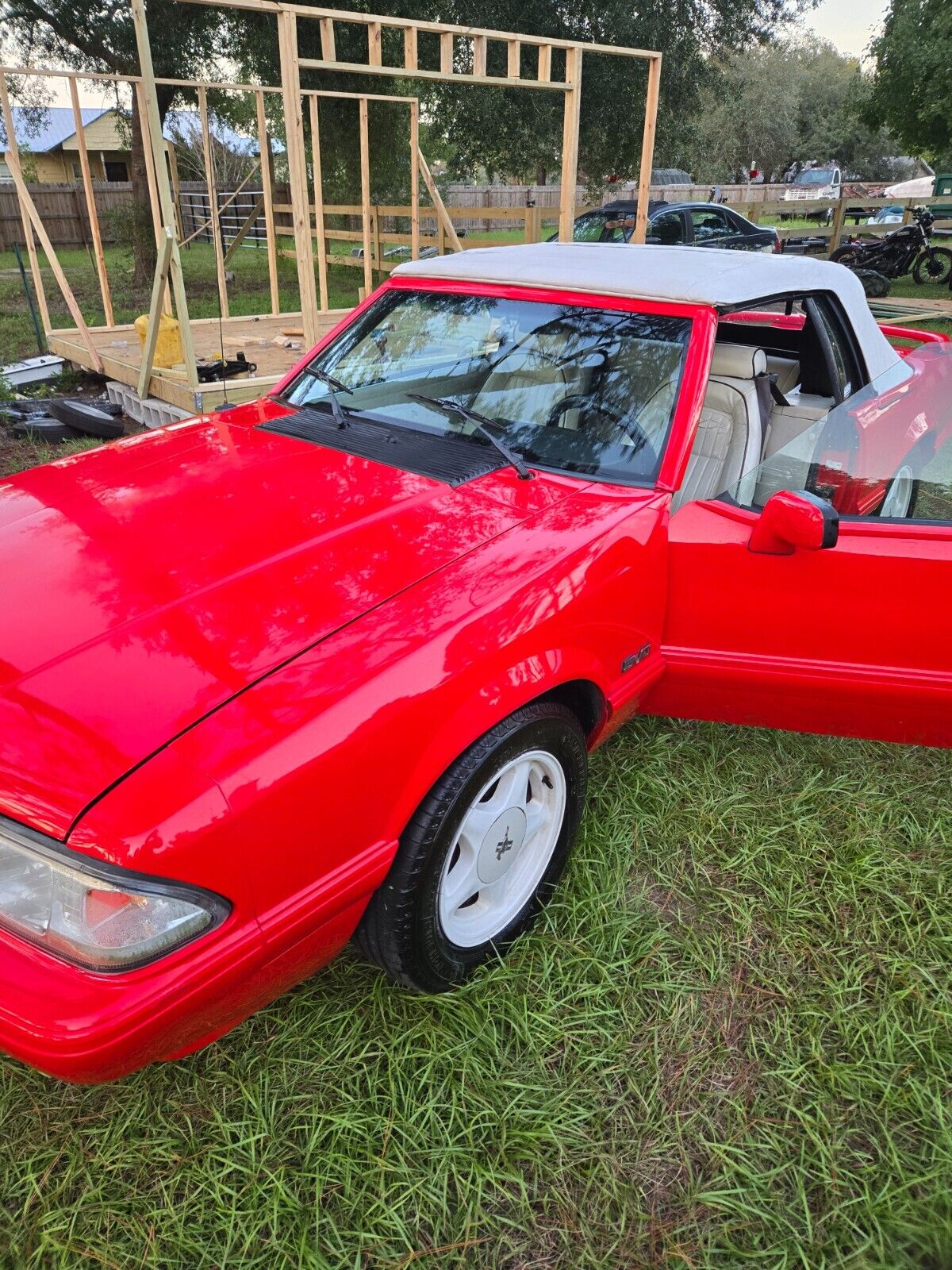 Ford-Mustang-Cabriolet-1992-10