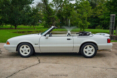 Ford-Mustang-Cabriolet-1993-2