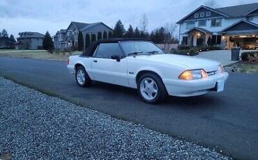 Ford-Mustang-Cabriolet-1993-4