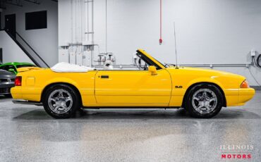 Ford-Mustang-Cabriolet-1993-5