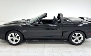 Ford-Mustang-Cabriolet-1994-3