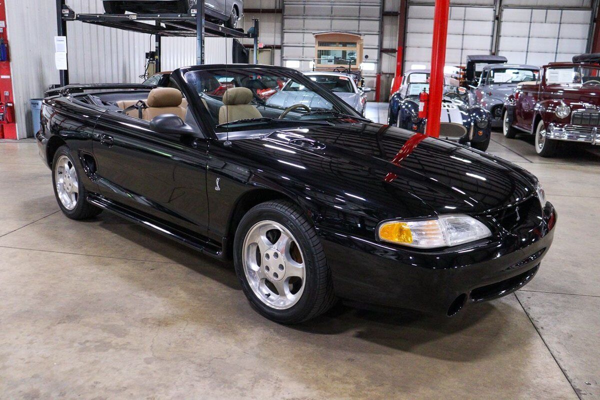 Ford-Mustang-Cabriolet-1995-6