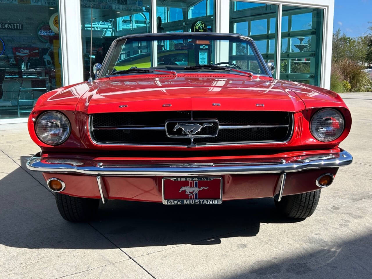 Ford-Mustang-Coupe-1965-1