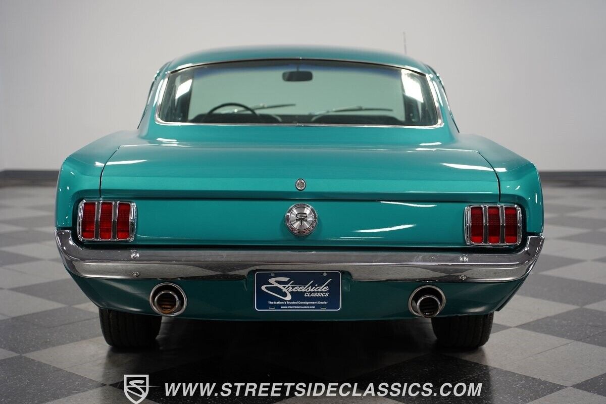 Ford-Mustang-Coupe-1965-11