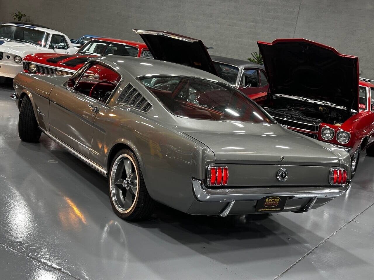 Ford-Mustang-Coupe-1965-19